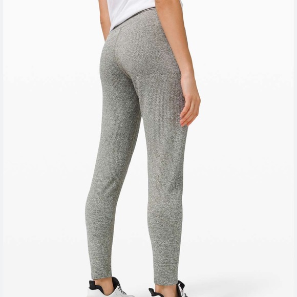 Lululemon Athletica Engineered Warmth Joggers | Size 4 | Gray & Sage - Picture 5 of 13
